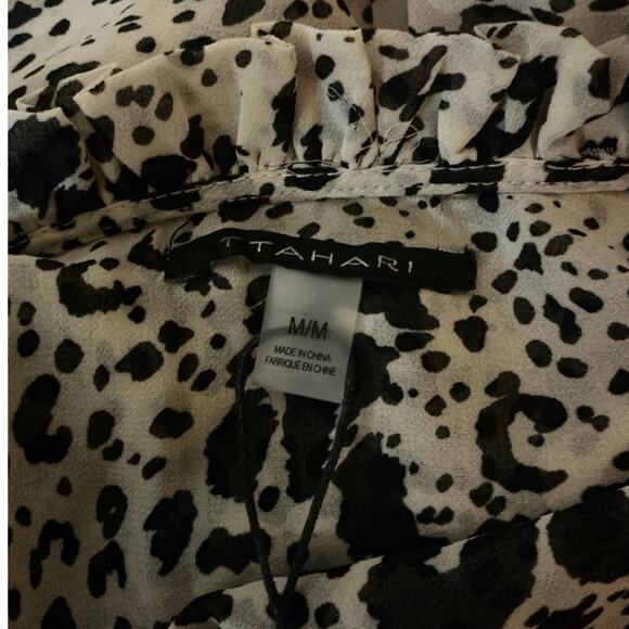 T Tahari Leopard Print Hidden Button-Up Ruffle Top Women’s Size M - Picture 3 of 5
